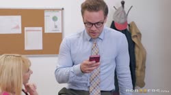 TeensLikeItBig - Kenzie Reeves - Selfies With The Dean