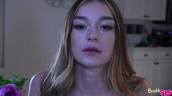 Della Cate - Stepsis Is So Bossy 02 05 2025