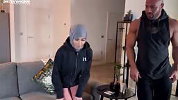 Hijabi Aaliyah Yasin - Fucks Her Personal Trainer